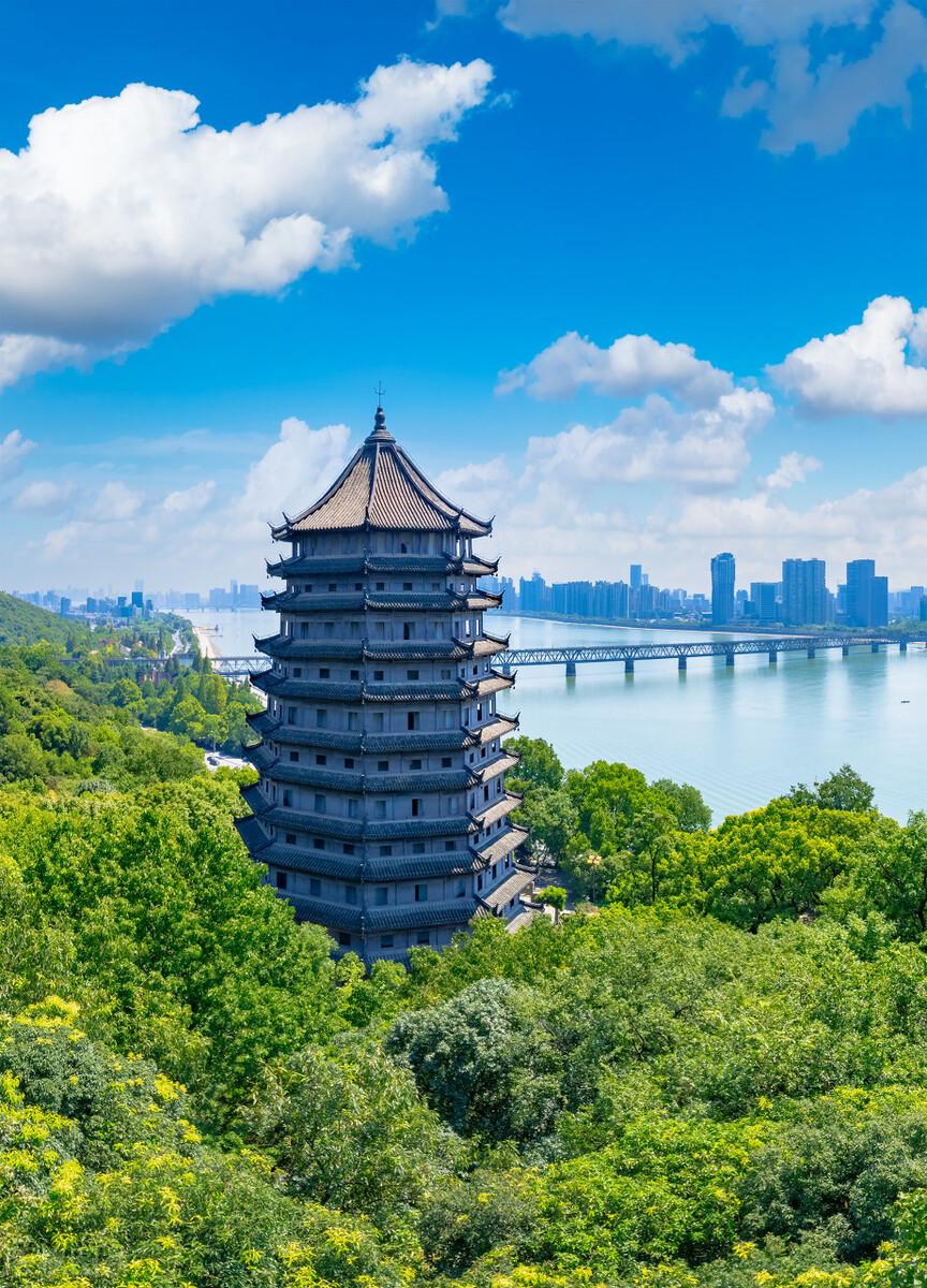 国内5座口碑最好的旅游城市,好玩不贵人气又旺,你都去过吗