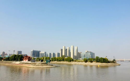 钱塘江边将竖起大型摩天轮 江河汇项目今天开工奠基,总投资300亿,杭州引入外资之最